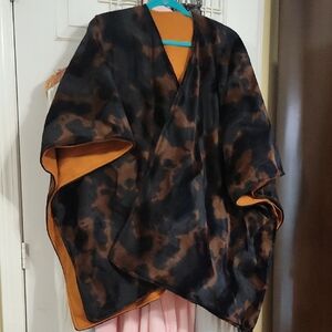 Reversible Black & Brown Patterned Cape with Ochre Lining